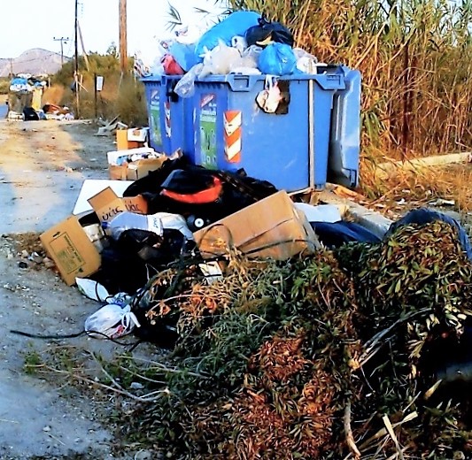 σκουπίδια Αίγινα 2014